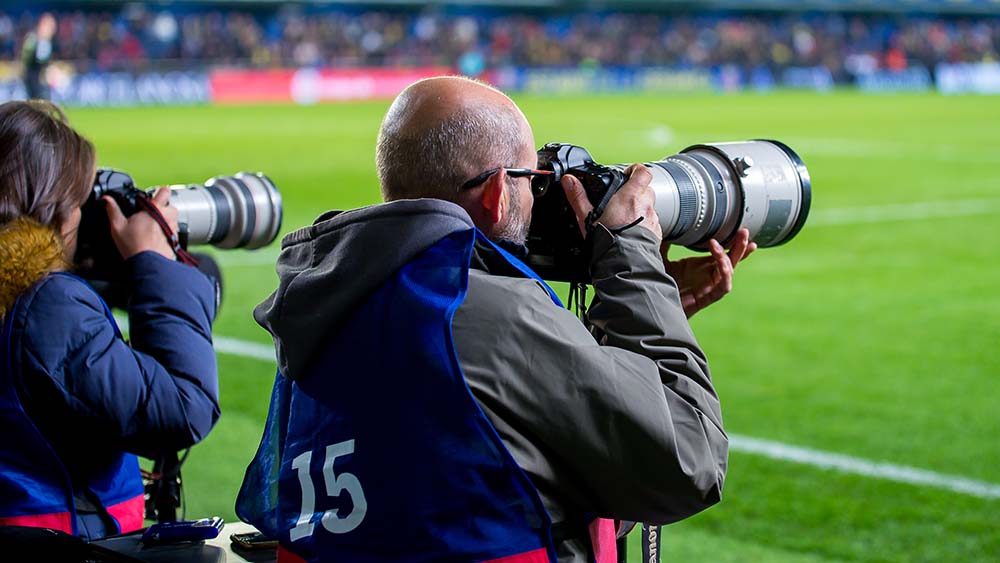 How to Become a Sports Photographer